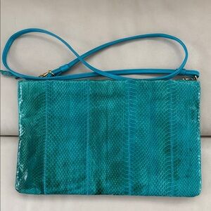 5/$20 Teal snakeskin vintage slim clutch/shoulder  strap, NWOT, likely genuine